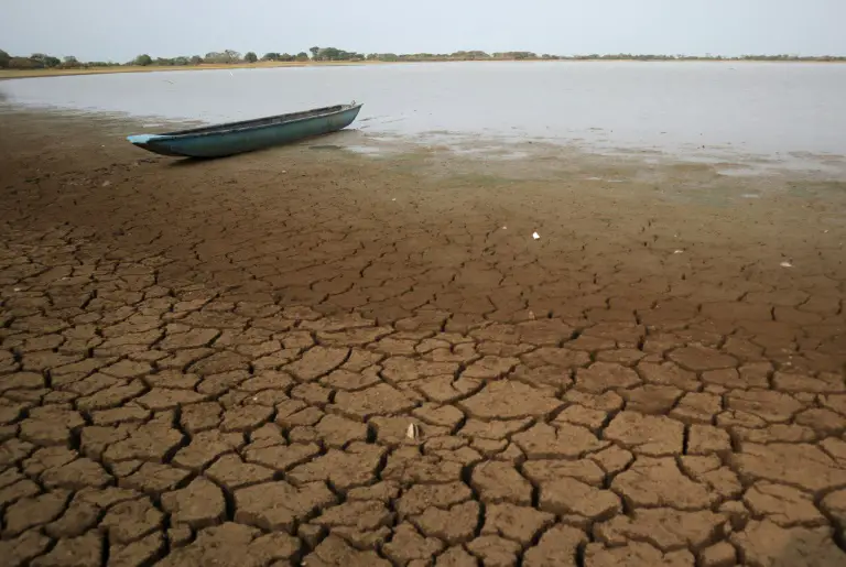 Drought-hit Colombia halts export of electricity to Ecuador