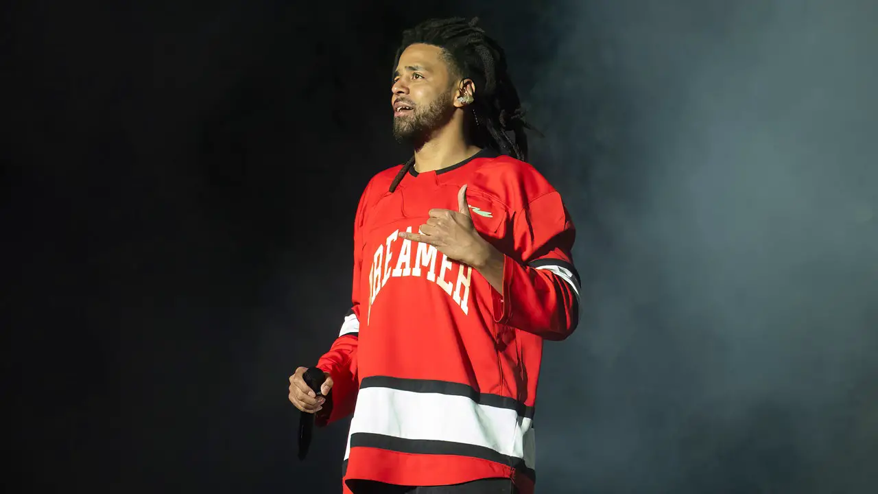 J. Cole, at Dreamville Festival, Calls Kendrick Lamar Diss Track “Lame” and “Goofy”