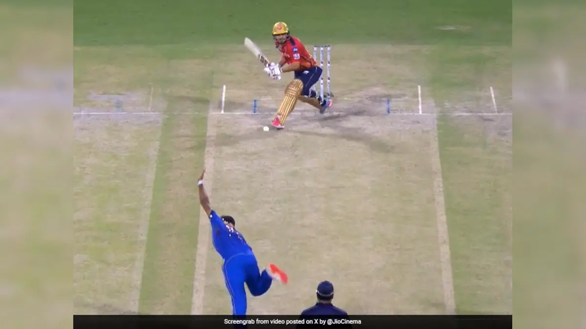 Seeing Jasprit Bumrah’s Yorker Swept For Six, Zaheer Khan Can’t Keep Calm. Video