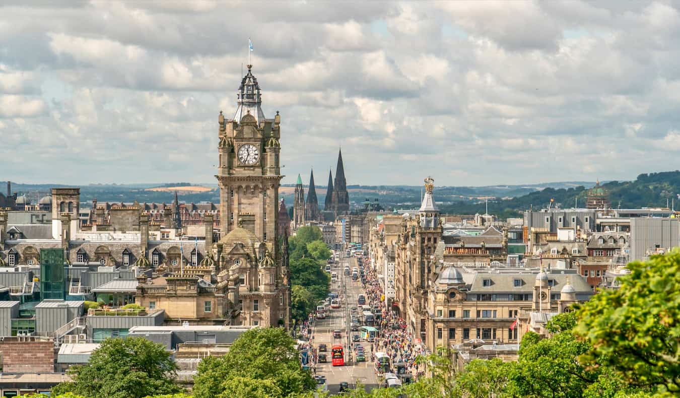 The 7 Best Hostels in Edinburgh (Updated 2024)