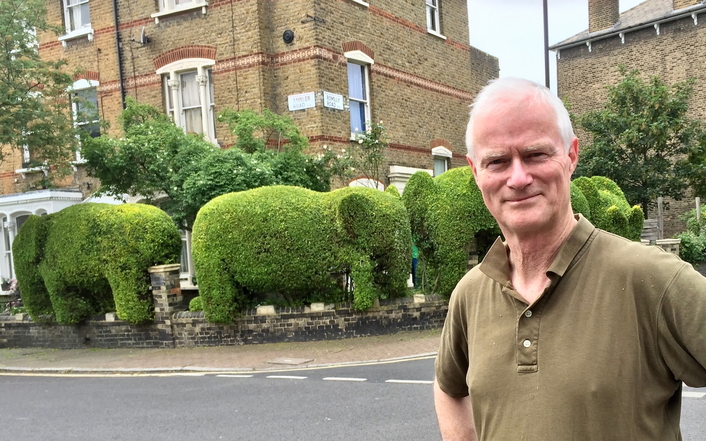 He turns hedges into works of art. One appears on Google Maps.