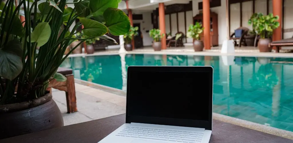 10 Best Digital Nomad Insurance Options