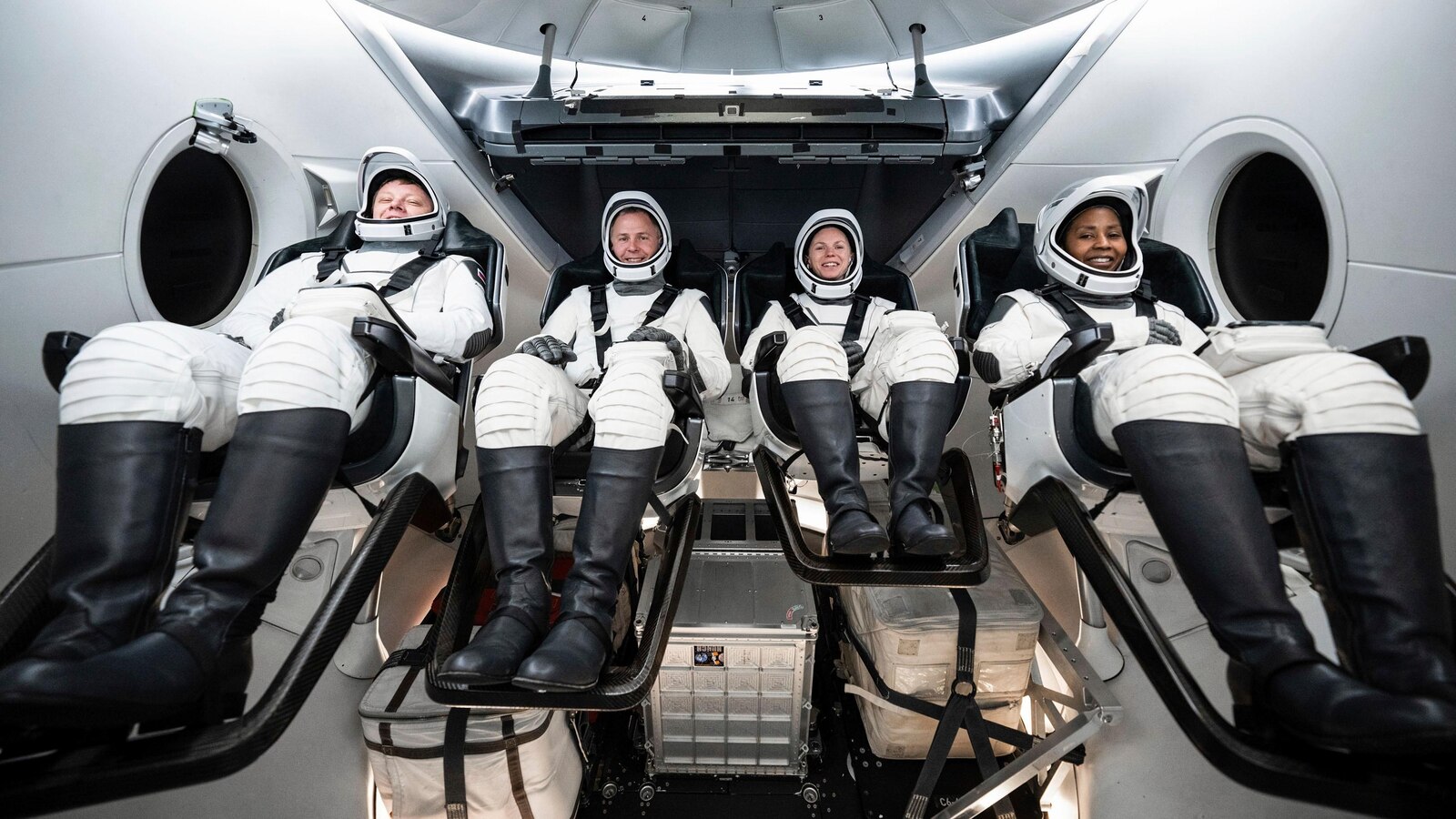 NASA cuts 2 from next SpaceX flight to make room for astronauts stuck at space station