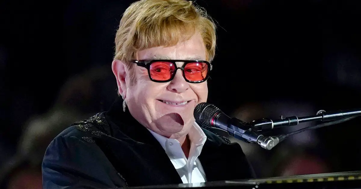 Elton John Opens Up About Health Struggles As He Shares He Now Has ‘Limited Vision’ In One Eye