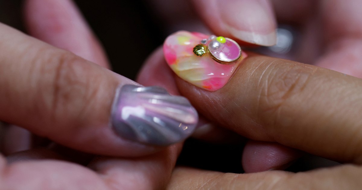 Japanese manicurist turns sea trash into eco-conscious nail art