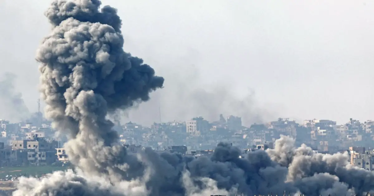 Israel continues attacks on Gaza amid potential ceasefire deal